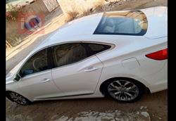 هيونداي أزيرا